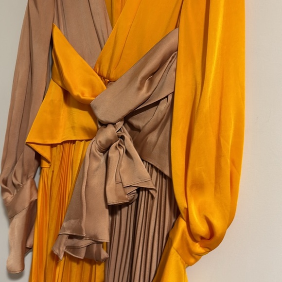 Acler empire dress size mustard orange and nude two tone assymetrical pleated 6 - Picture 3 of 12